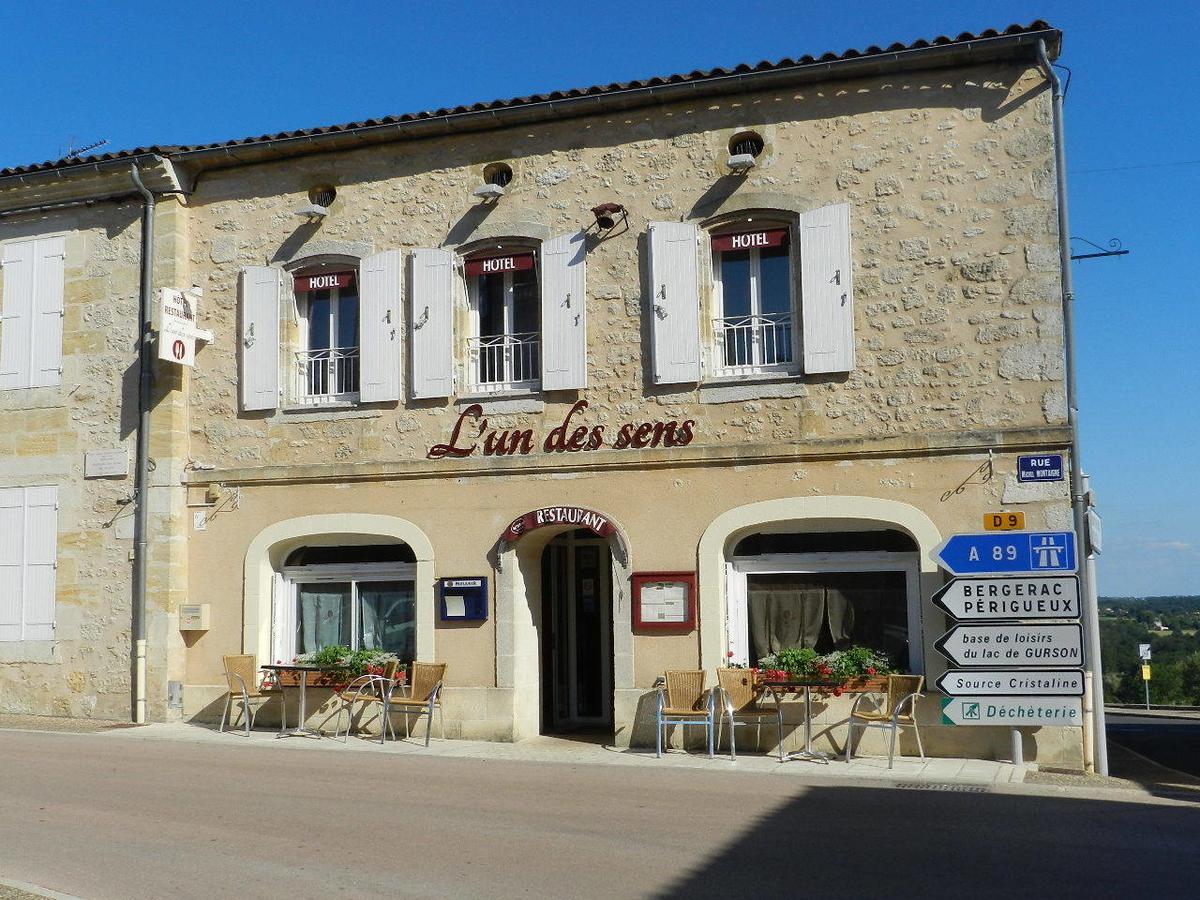 ホテルL'Un Des Sens Villefranche-de-Lonchat エクステリア 写真